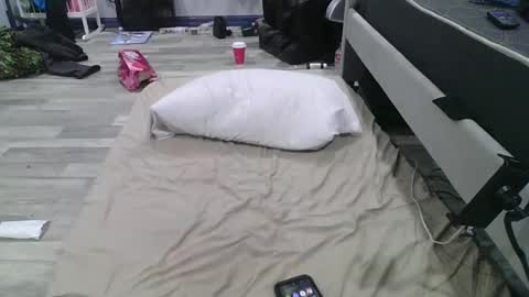 Snapshot of remshotdt chatting on February 23, 6:07 am remshotdt online show from February 23, 6:07 am