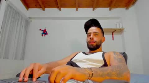 Snapshot of remy_sten chatting on July 10, 2:38 am Rmy Steen online show from July 10, 2:38 am