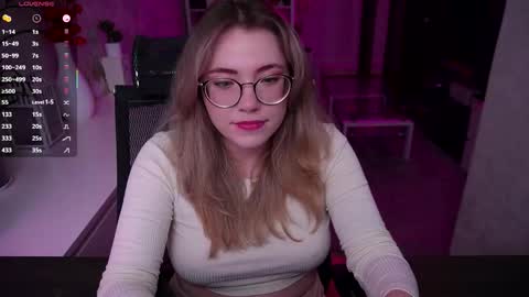 RemyWild online show from November 22, 4:50 pm