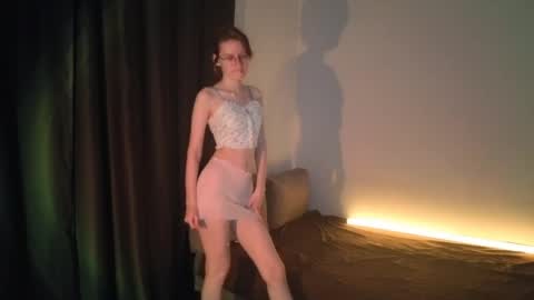Claire online show from May 20, 9:32 pm