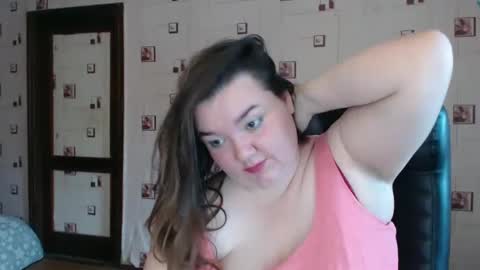 Snapshot of renataoia chatting on December 16, 12:06 pm renataoia online show from December 16, 12:06 pm