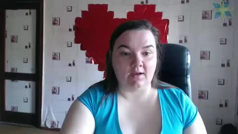 Snapshot of renataoia chatting on March 10, 12:04 pm renataoia online show from March 10, 12:04 pm