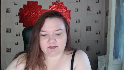 Snapshot of renataoia chatting on September 16, 3:35 pm renataoia online show from September 16, 3:35 pm