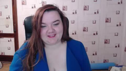 Snapshot of renataoia chatting on October 22, 3:34 pm renataoia online show from October 22, 3:34 pm