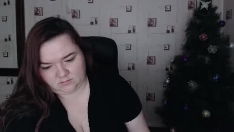 Snapshot of renataoia chatting on January 7, 6:32 pm renataoia online show from January 7, 6:32 pm