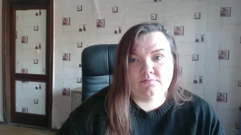 Snapshot of renataoia chatting on February 1, 11:31 am renataoia online show from February 1, 11:31 am