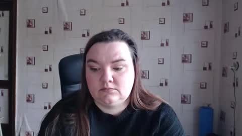 Snapshot of renataoia chatting on February 13, 12:23 pm renataoia online show from February 13, 12:23 pm