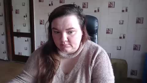 Snapshot of renataoia chatting on February 28, 12:06 pm renataoia online show from February 28, 12:06 pm