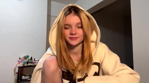 Tiffany online show from February 7, 1:09 am