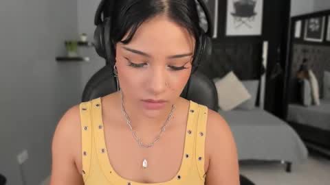 Renee Shelby online show from March 20, 8:25 pm