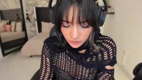 Snapshot of renee_shelby_ chatting on June 14, 2:24 am Renee Shelby online show from June 14, 2:24 am