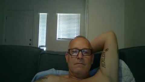 Snapshot of renewaz chatting on April 11, 7:51 pm Renewaz online show from April 11, 7:51 pm