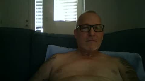 Snapshot of renewaz chatting on April 16, 5:58 pm Renewaz online show from April 16, 5:58 pm