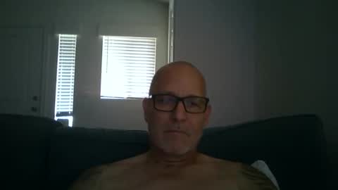 Snapshot of renewaz chatting on April 25, 6:16 pm Renewaz online show from April 25, 6:16 pm