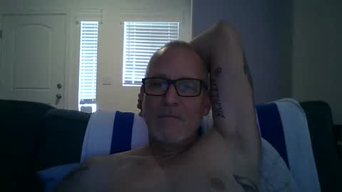 Snapshot of renewaz chatting on May 13, 6:38 pm Renewaz online show from May 13, 6:38 pm