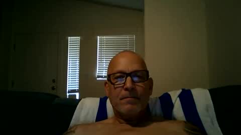 Snapshot of renewaz chatting on May 24, 1:32 am Renewaz online show from May 24, 1:32 am