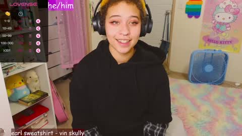 Snapshot of renpuppy chatting on January 21, 5:38 am REN online show from January 21, 5:38 am