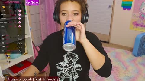 Snapshot of renpuppy chatting on January 30, 5:52 am REN online show from January 30, 5:52 am