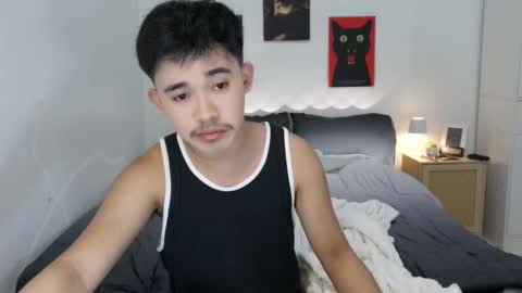 rnezamora online show from February 17, 7:49 am