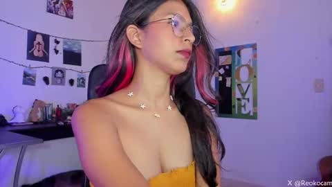 Snapshot of reoko_ chatting on June 11, 8:07 pm Reoko online show from June 11, 8:07 pm