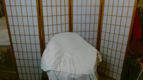 Snapshot of resisty chatting on February 15, 10:11 am Betsy online show from February 15, 10:11 am