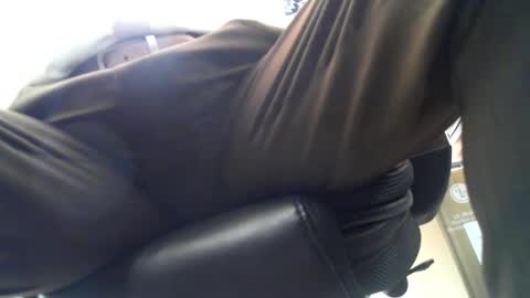 RespectfullyYours69 online show from February 17, 10:58 pm