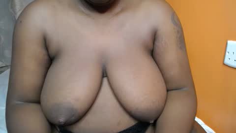 thickiana online show from May 13, 5:05 am
