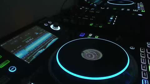 Snapshot of reticuli chatting on December 12, 9:48 pm GearPorn online show from December 12, 9:48 pm