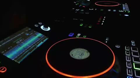 Snapshot of reticuli chatting on February 28, 4:10 am GearPorn online show from February 28, 4:10 am