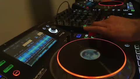 Snapshot of reticuli chatting on September 25, 12:47 am GearPorn online show from September 25, 12:47 am