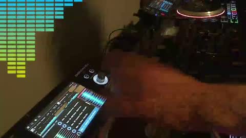 Snapshot of reticuli chatting on May 15, 1:56 am GearPorn online show from May 15, 1:56 am