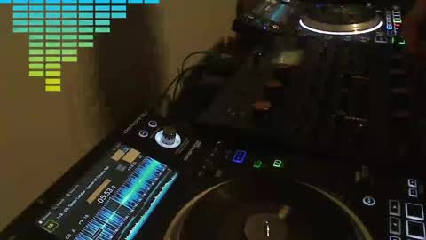 Snapshot of reticuli chatting on June 6, 1:54 am GearPorn online show from June 6, 1:54 am