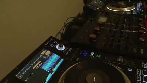 Snapshot of reticuli chatting on June 9, 2:12 am GearPorn online show from June 9, 2:12 am