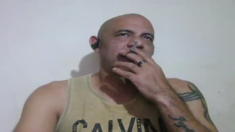 Snapshot of retlam37 chatting on June 5, 6:52 am Walter online show from June 5, 6:52 am