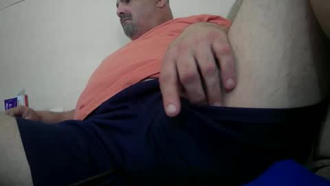 Snapshot of rette837 chatting on February 14, 3:36 am rette837 online show from February 14, 3:36 am