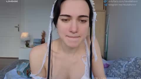 Ewiwi online show from October 26, 11:27 am