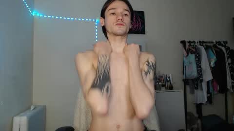 Snapshot of rexxx_erection chatting on February 15, 10:31 pm Eugene online show from February 15, 10:31 pm