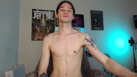 Snapshot of rexxx_erection chatting on October 29, 8:49 am Eugene online show from October 29, 8:49 am