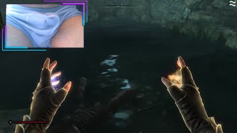 Snapshot of reynspen chatting on October 11, 10:41 pm Reynspen online show from October 11, 10:41 pm