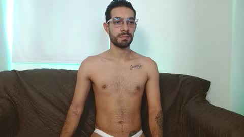 Snapshot of reypablo1 chatting on October 30, 9:26 pm REY PABLO Independent online show from October 30, 9:26 pm