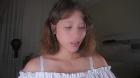 Snapshot of rhebageigel chatting on July 3, 8:15 pm Nanami online show from July 3, 8:15 pm