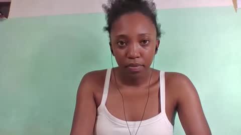 rhesa404090 online show from March 30, 7:48 pm