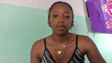 rhesa404090 online show from April 14, 3:34 am