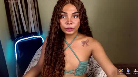 Snapshot of rhianasollway69 chatting on December 3, 6:32 am rhianasollway69 online show from December 3, 6:32 am
