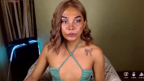 Snapshot of rhianasollway69 chatting on December 14, 4:40 am rhianasollway69 online show from December 14, 4:40 am