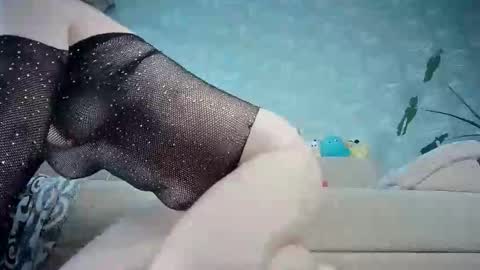 ria_32 online show from March 1, 3:19 am