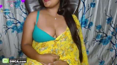 Snapshot of ria_fun chatting on April 22, 3:24 pm Riya online show from April 22, 3:24 pm