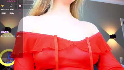 Ria Woods online show from February 13, 6:15 pm