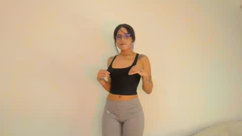 Snapshot of riby_ chatting on July 2, 7:31 pm riby online show from July 2, 7:31 pm