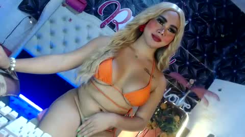 Snapshot of rica_fox3 chatting on February 5, 2:51 am rica fox online show from February 5, 2:51 am